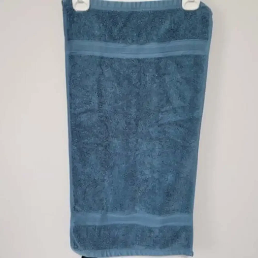 Wamsutta hand towels